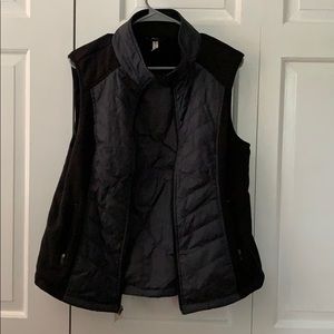 Athletic vest